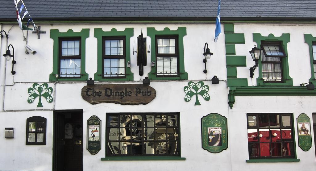 The Dingle Pub Rooms ภายนอก รูปภาพ